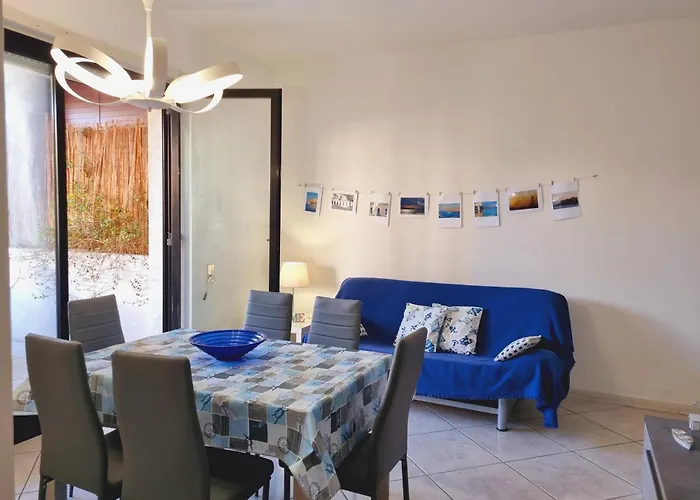 Apartment Residenza Baia Blu B Vista Mare *