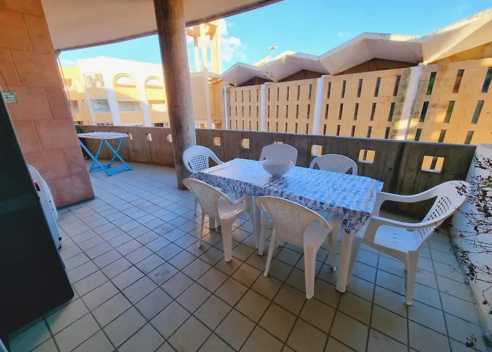 Residenza Baia Blu B Vista Mare Apartment *